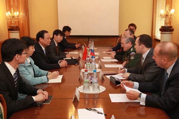 調整大小 與俄羅斯國防部會談.JPG